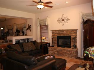 2213 E Valencia Dr, Phoenix, AZ 85042