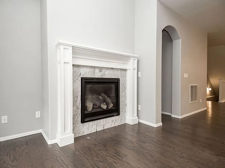 2121 Cutting Horse Dr — Photo 24