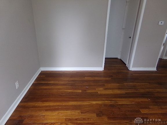 4th image of 714 Oakleaf Dr
