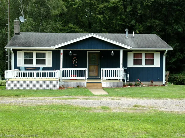 9101 Vassar Rd, Millington, MI 48746