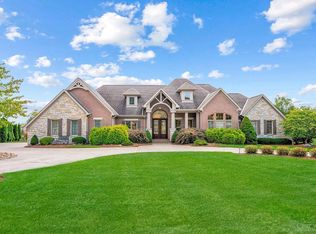 6463 Werk Rd, Green Township, OH 45248