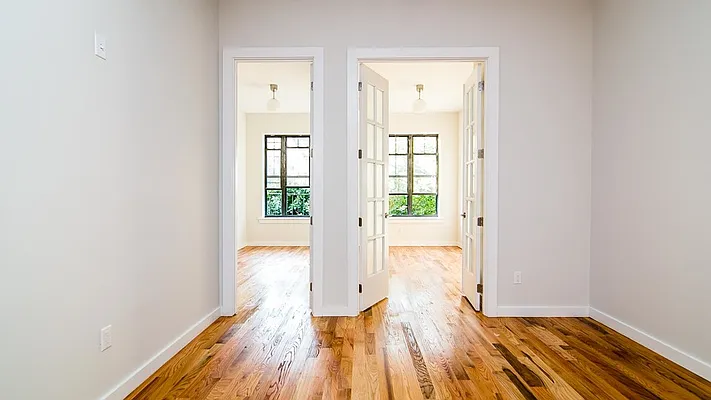 Rented by Nooklyn NYC LLC | media 6