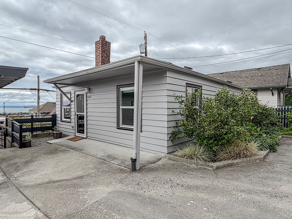 1st image of 2212 Rucker Ave