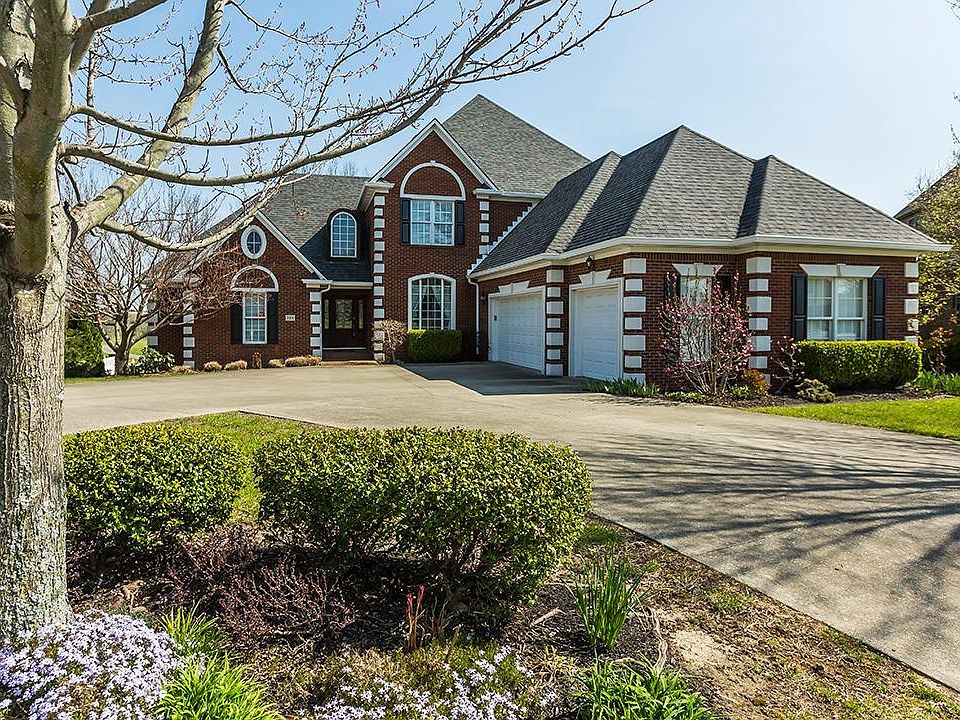 1st image of 388 Highland Lakes Dr
