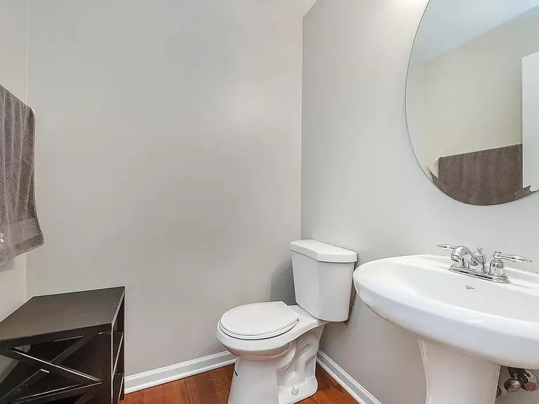 315 Springbrook Trl S — Photo 6