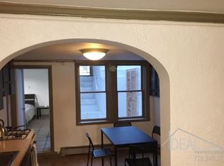 127 Vanderbilt St, Brooklyn, NY 11218