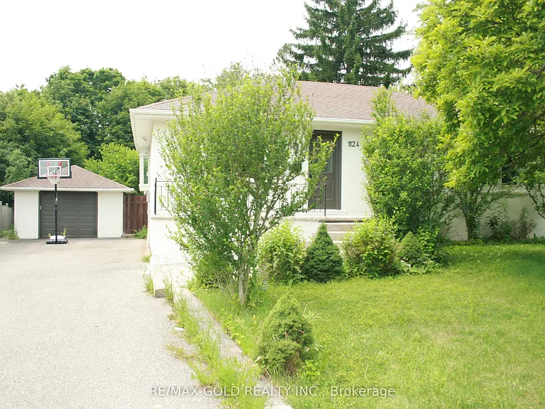 1124 Kent Ave — Photo 6