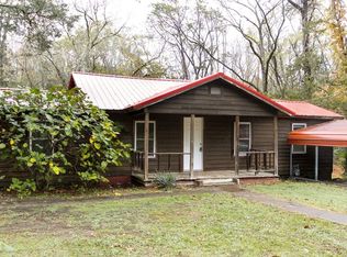 311 Glade Rd, Rossville, GA 30741