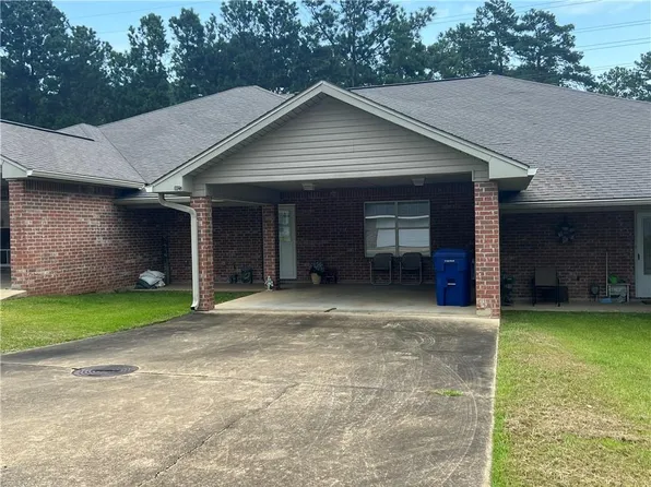 1027 Jennifers Pl, Pineville, LA 71360