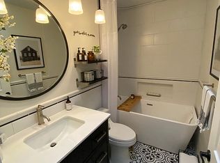 4889 N Barton Rd, North Ridgeville, OH 44039