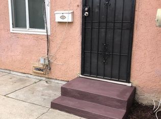 1206 W 97th St, Los Angeles, CA 90044