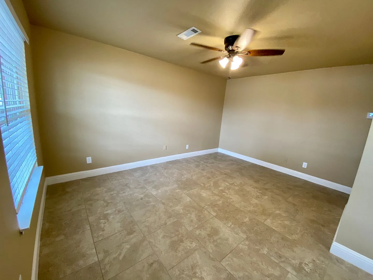 4450 Wedington Drive — Photo 4