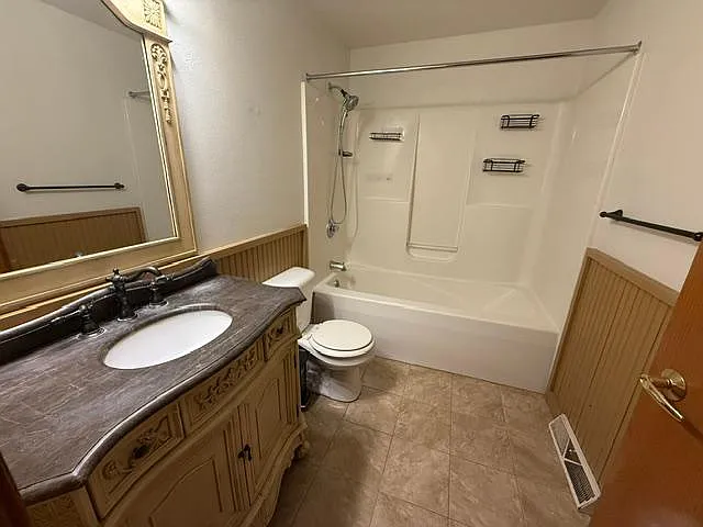 1409 Waldorf Blvd — Photo 10