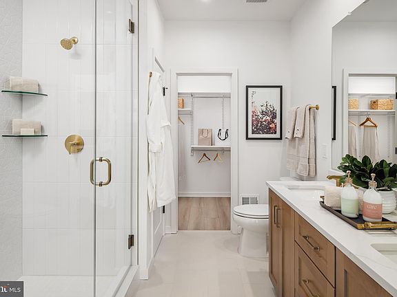 5th image of 4751 Sully Point Ln