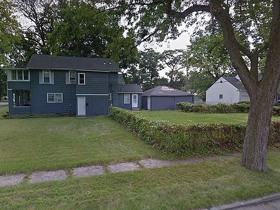4th image of 1105 E Cleveland Ave