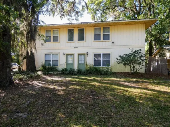 609 SW 10th Ln APT 1, Gainesville, FL 32601