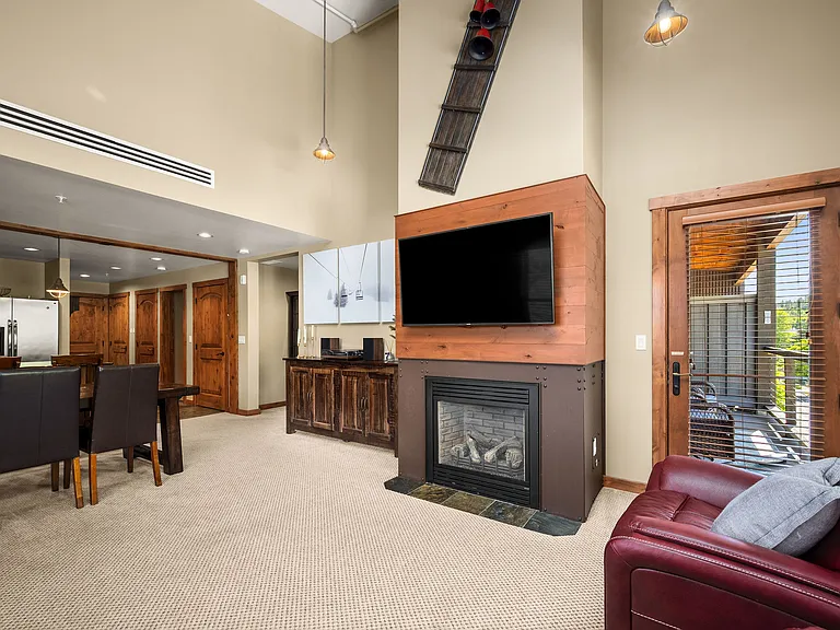 834 McKinley Ave #408 — Photo 3