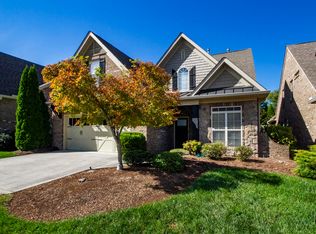 1216 Bishops View Ln, Knoxville, TN 37932