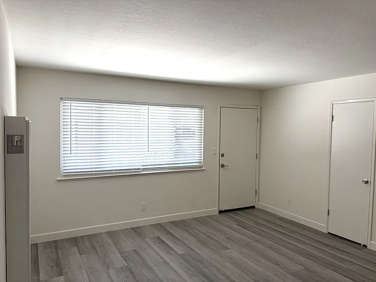 1732 Noranda Drive — Photo 3