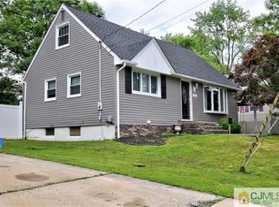 20 Mercer Rd, Old Bridge, NJ 08857