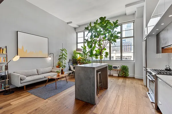 Sold by Nest Seekers International | media 9