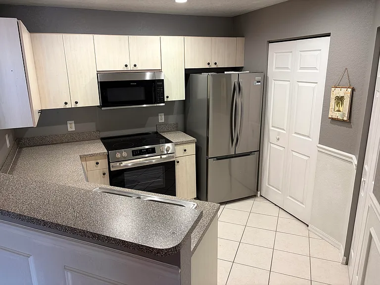 1801 N Flagler Dr #928 — Photo 1