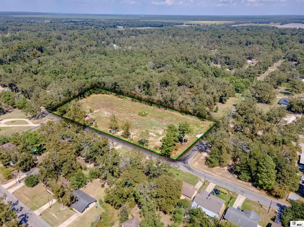76 Nelson Rd, Monroe, LA 71203