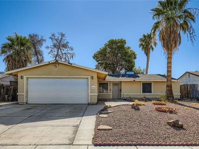 4364 Annie Oakley Dr, Las Vegas, NV, 89121