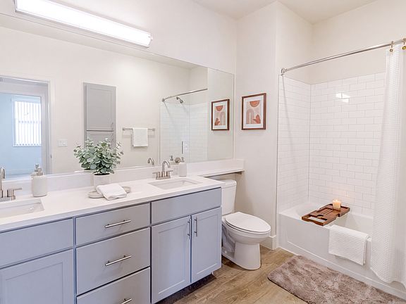 5th image of 1360 Lakeside Ave #203