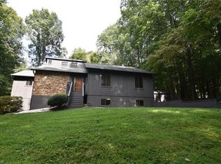 422 Harvey Teague Rd, Winston Salem, NC 27107