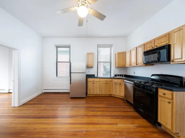 135 Washington St APT 4, Hoboken, NJ 07030
