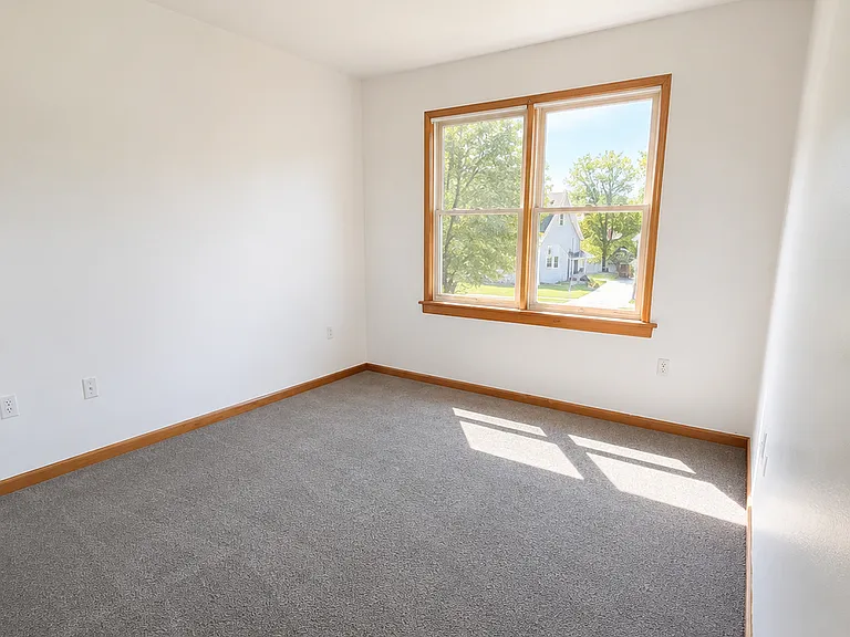 108 Biltmore St #2 — Photo 4
