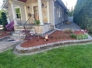 19 Columbus Ave, Ashland, MA 01721