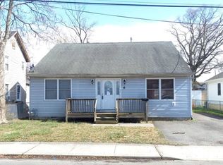 6 Saint James Ave, Keansburg, NJ 07734