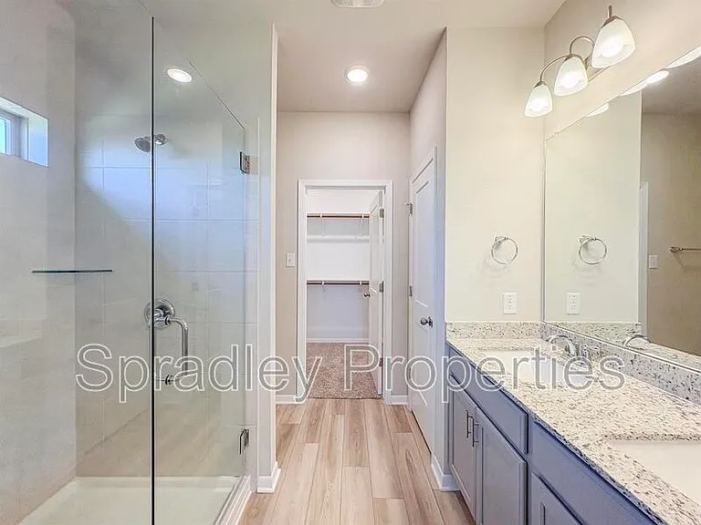 4816 Sparks Ln — Photo 17