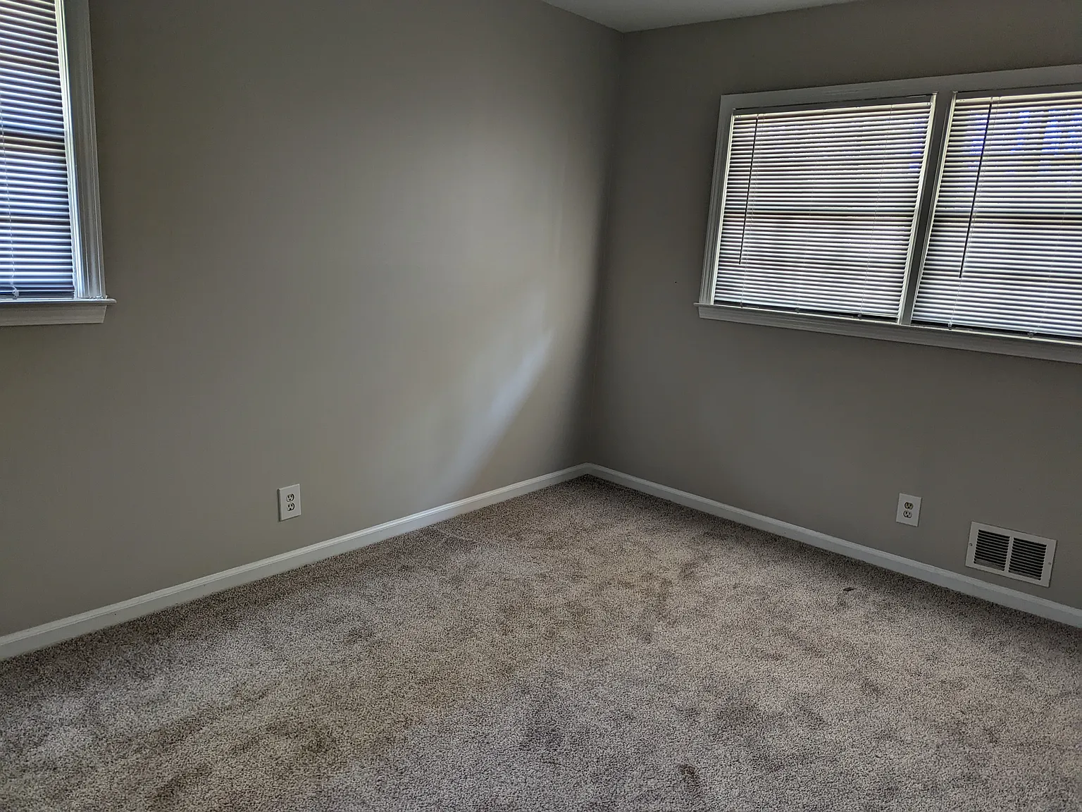 2 bed, $1,350 — Photo 4