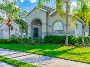 10518 Canary Isle Dr, Tampa, FL 33647