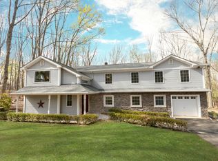 558 Union Hill Rd, Morganville, NJ 07751