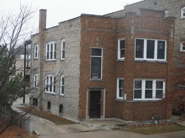109 N Hickory St, Joliet, IL
