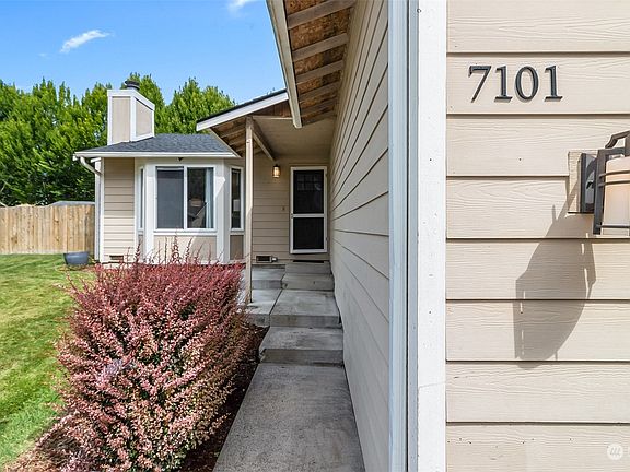 2nd image of 7101 Church Creek Circle NW