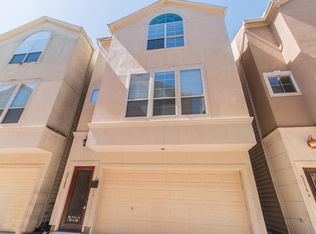 5918 Kansas St #B, Houston, TX 77007