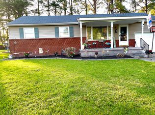 415 Felton Rd, Portsmouth, VA 23701