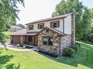 230 Grassyfork Ln, Martinsville, IN 46151