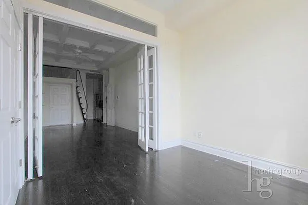 Rented by Hecht Group | media 31