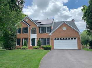 19317 Erin Tree Ct, Gaithersburg, MD 20879
