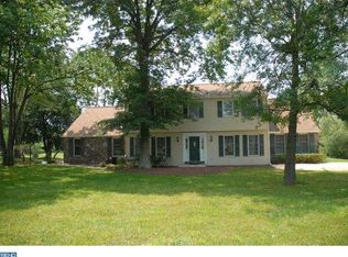 13 Coach Dr, Lawrence, NJ 08648