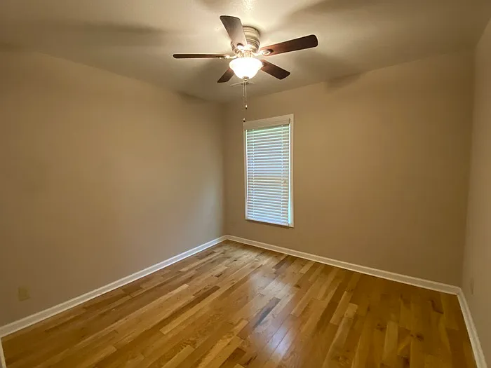 299 Meadowbrook Dr — Photo 8