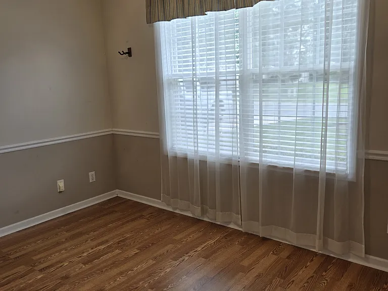 Bedroom 2C