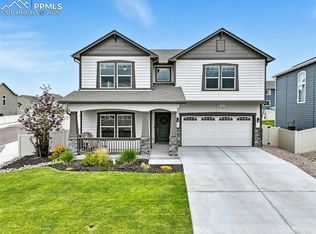 8310 Graphite Dr, Colorado Springs, CO 80938