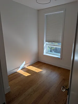 Bedroom, photo 3